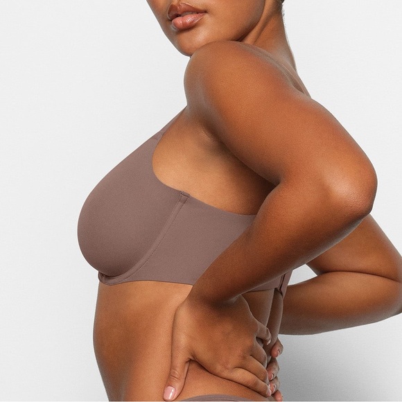 SKIMS Fits Everybody Plunge Bra Umber 38DD - Picture 2 of 7